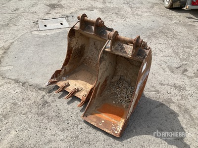Quantity of (2) Digging Godet d'excavatrice