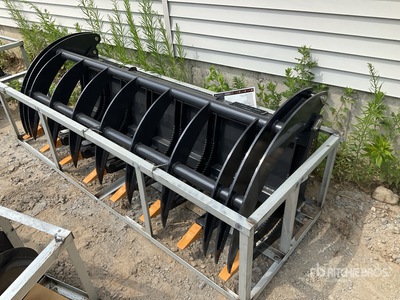 2025 ARTEER RR-78W 78 in Skid Steer Root Rake (Unused)