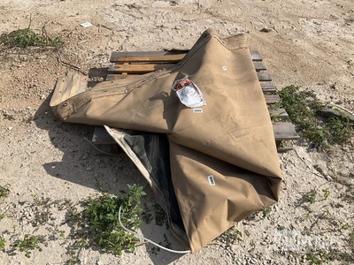 12340676-11 Fitted Vehicular Body Cover