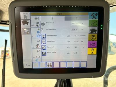 2012 Massey Ferguson 9560 حصادة مجمعة