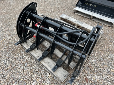 2025 GIYI GY-MCLG60 43 in ملقط للسكيد ستير (Unused)