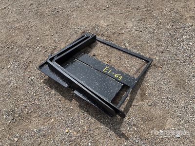 2025 GIYI GY-XHC 29 in Mini Skid Steer Forks (Unused)