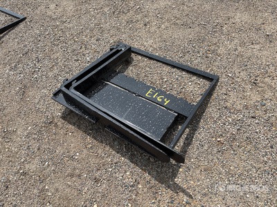 2025 GIYI GY-XHC 29 in Mini Skid Steer Forks (Unused)
