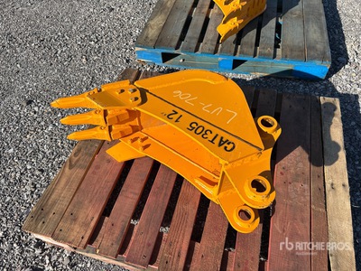2025 GIYI GY-BK 12 in Digging Excavator Bucket - Fits Cat 305 (Unused)