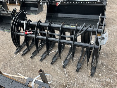 2025 GIYI GY-CLG72C 72 in Log Skid Steer Grapple (Unused)