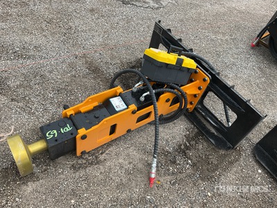 2025 GIYI GY-D680 Skid Steer Post Driver (Unused)