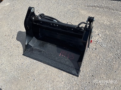 2025 GIYI GY-XKH39F 39 in Multi-Purpose Mini Benna per mini pala (Unused)