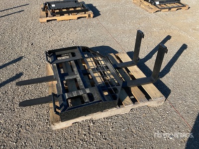 2025 GIYI GY-DHC 60 in Skid Steer Forks (Unused)