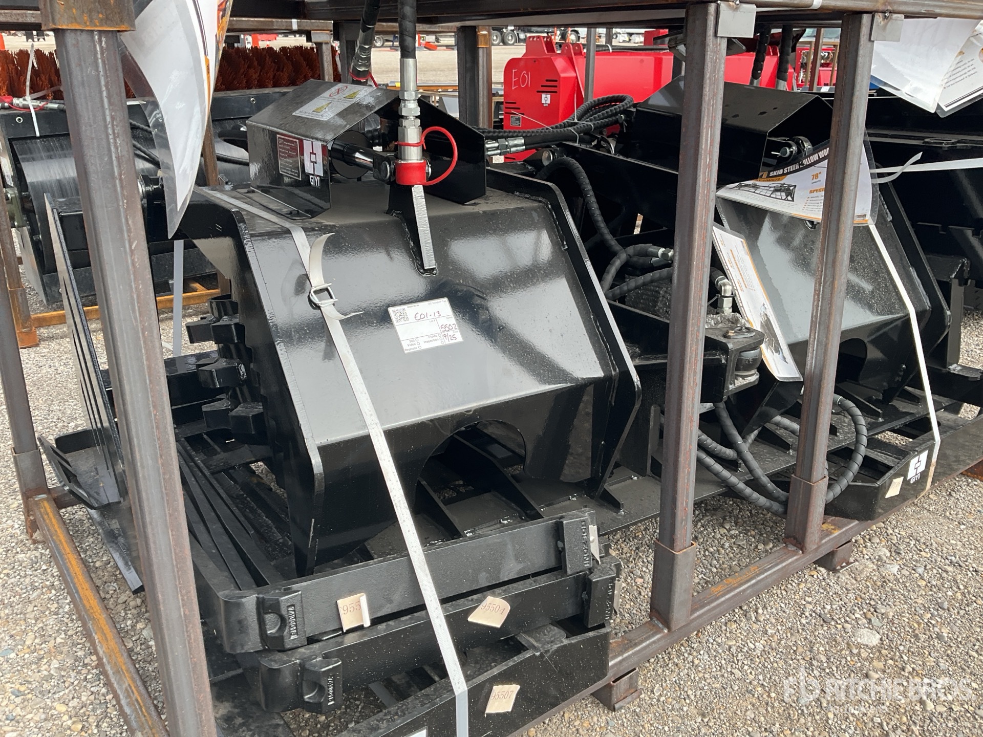 2025 GIYI GY-HWG72C Skid Steer Grapple (Unused)