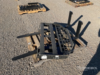 2025 GIYI GY-DHC 60 in Skid Steer Forks (Unused)