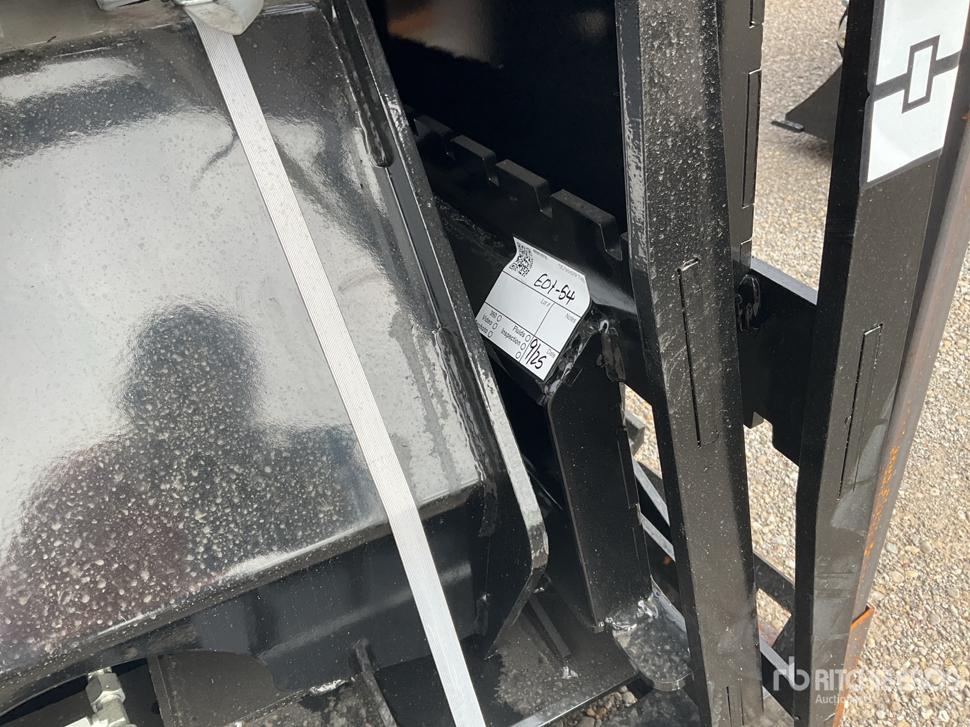 2025 GIYI GY-XHC Mini Skid Steer Forks (Unused)