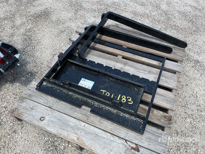 2025 GIYI GY-XHC 29 in Mini スキッドステア用フォーク (Unused)