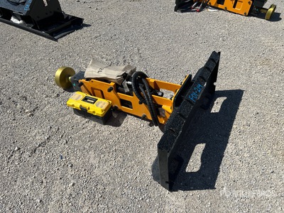 2025 GIYI GY-D680 Skid Steer Post Driver (Unused)