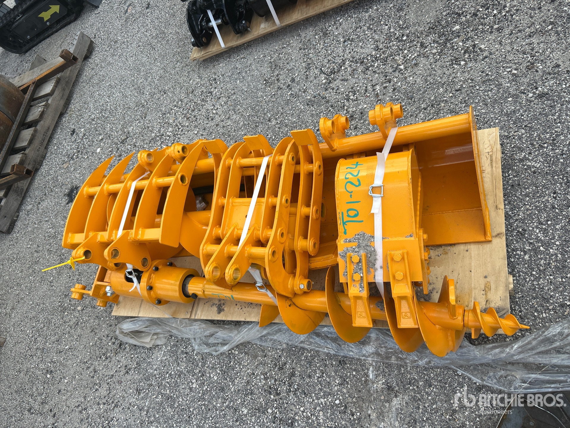 Quantity of (8) 2025 VICSEC VCA-8 Excavator Attachment - Fits Cat 301 (Unused)