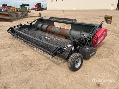 2012 Massey Ferguson 4200 15 ft Combine Pickup Header