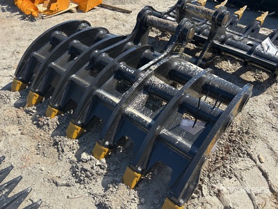 2025 ARTEER ART-RFC320 65 in Râteau d'excavatrice - Fits Cat 320 or 17 - 24 ton (Unused)