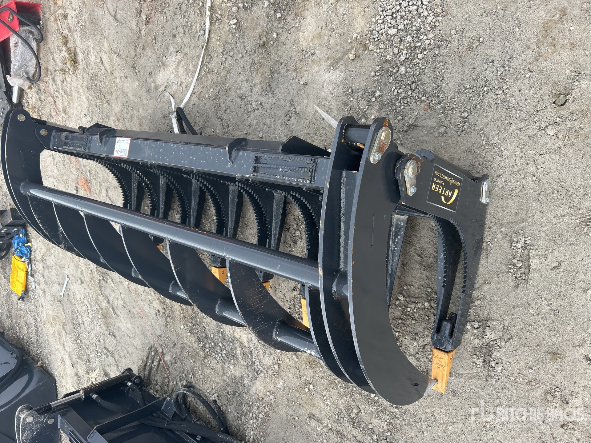 2025 ARTEER RR-78W 78 in Skid Steer Root Rake (Unused)