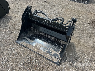 2025 GIYI GY-XKH39F 39 in Multi-Purpose Mini Skid Steer Bucket (Unused)