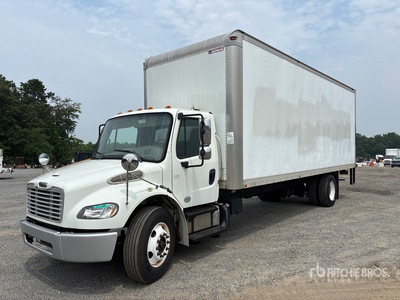2013 Freightliner M2 106 Gesloten vrachtwagen