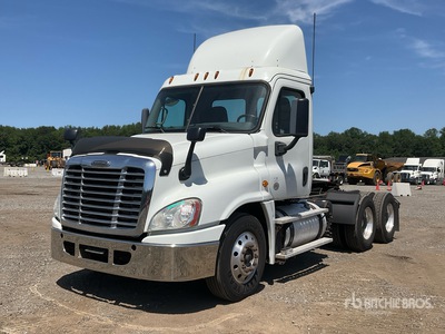 2016 Freightliner Cascadia 125 6x4 Day Cab Prime Mover