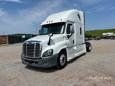 2020 Freightliner Cascadia 125 4x2 Sleeper Truck Tractor