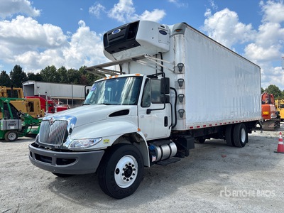 2018 International 4300 4x2 Refrigerated Truck
