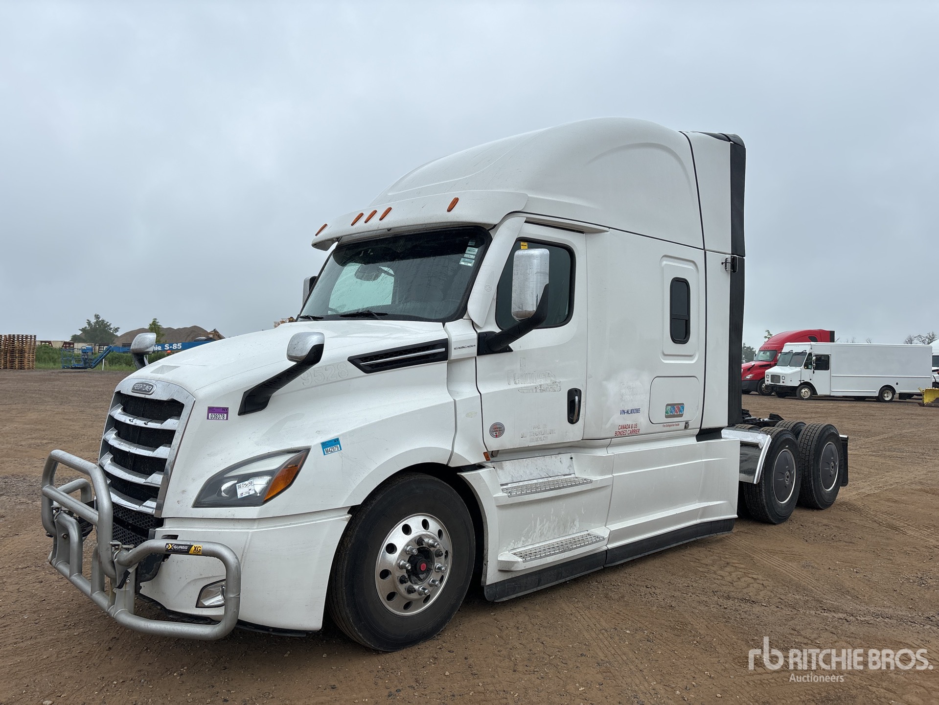 2022 Freightliner Cascadia 126 6x4 Ciągnik siodłowy T/A z kabiną sypialną