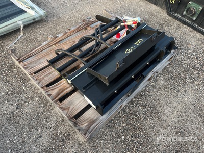 2025 GIYI GYD-CYHC Skid Steer Forks (Unused)