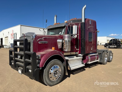 2014 Kenworth W900 6x4 تراكتور شاحنة كابينة النوم (ثنائية المحور)