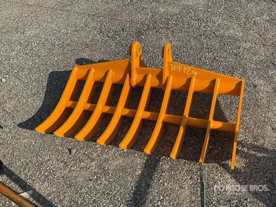 2025 GIYI 44 in Excavator Rake - Fits Cat 305 (Unused)