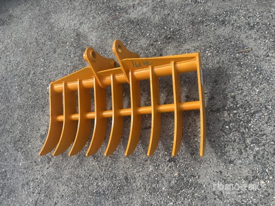 2025 GIYI Excavator Rake - Fits Cat 305 (Unused)