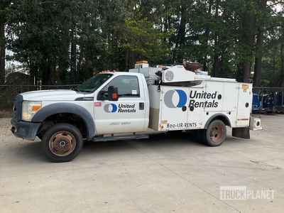 2015 Ford F550 XL 4x4 サービスカー