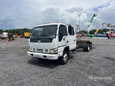 2007 Chevrolet W4500 4x2 Crew Cab Cab & Chassis