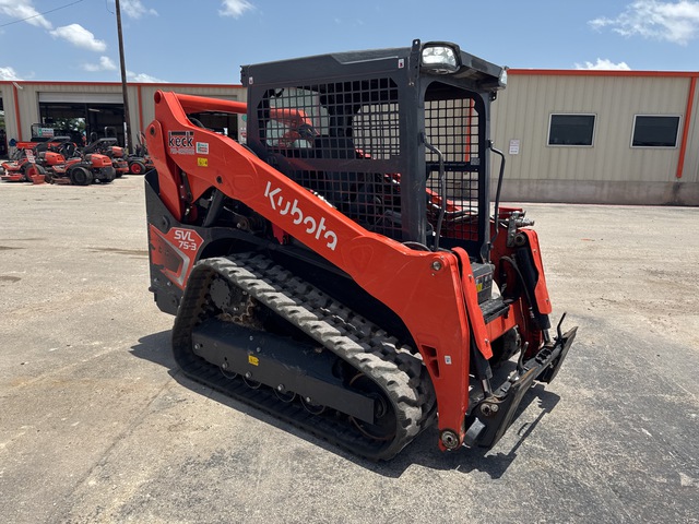 MINI CARGADOR SOBRE ORUGAS 2024 KUBOTA SVL753W