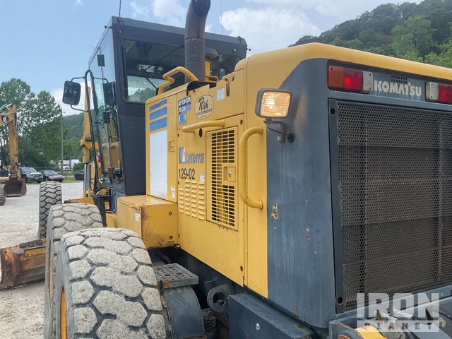 MOTOCONFORMADORA KOMATSU GD6553E0 2008
