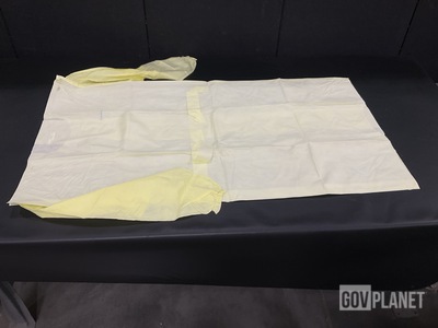 (18) Packages of Kimberly-Clark 69979 Cover Gowns