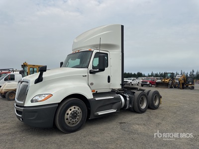 2021 International LT625 6x4 تراكتور شاحنة نهارية (ثنائية المحور)