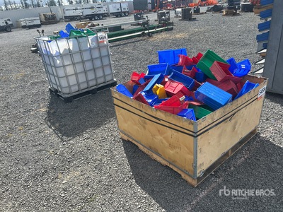 Quantity of (2) Crates of Miscellaneous Parts Bins Articoli da ferramenta e di consumo