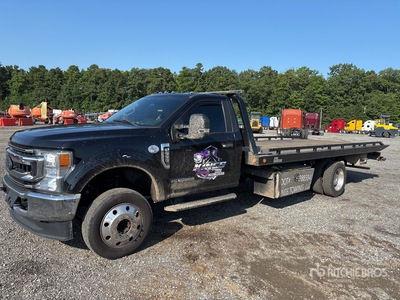 2022 Ford F-550 XLT 4x2 Rollback Truck
