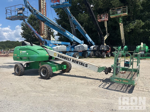 ELEVADOR TELESCóPICO 2014 JLG 4WD 400S
