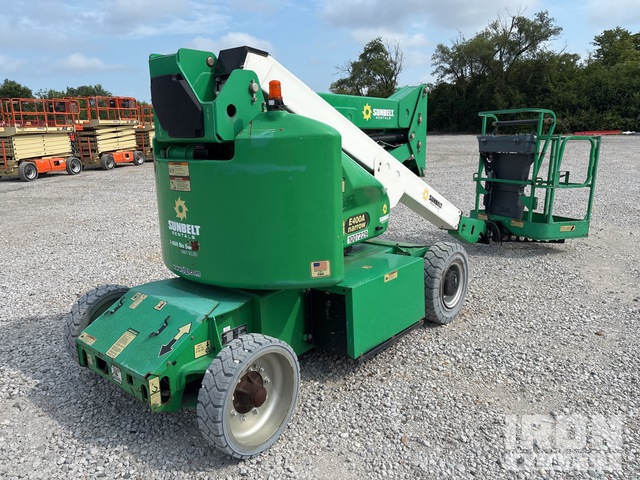 ELEVADOR ARTICULADO 2017 JLG E400AN