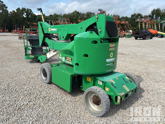 ELEVADOR ARTICULADO 2017 JLG E400AN