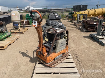 Mikasa MVH-406DSZ Vibratory Plate Compactor