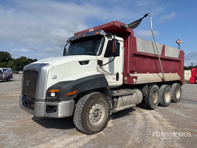 2015 Cat CT660S 8x4 Tri/A Dump Truck