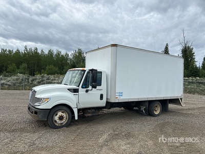2013 International Terrastar 4x2 Van Truck