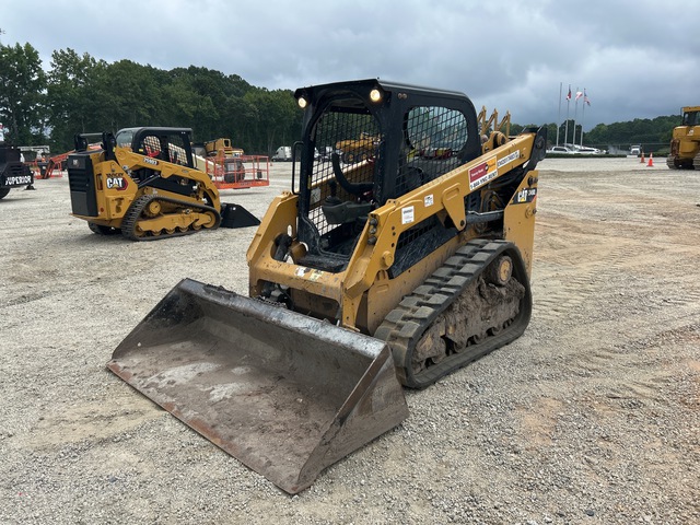 2017 Cat 249D Compact Track Loader