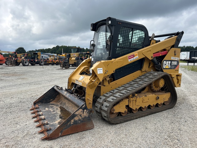 2019 Cat 299D2XHP Two-Speed Compact Track Loader