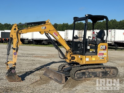 2017 Cat 302.7 Mini-pelle
