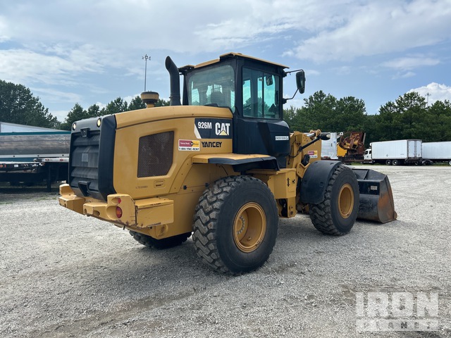 CARGADOR FRONTAL 2015 CATERPILLAR 926M