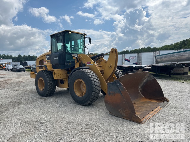 CARGADOR FRONTAL 2015 CATERPILLAR 926M